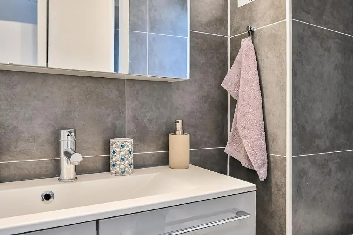 Grand 2 Pieces Typique Du Marais - Flat-Guest Apartment Paris